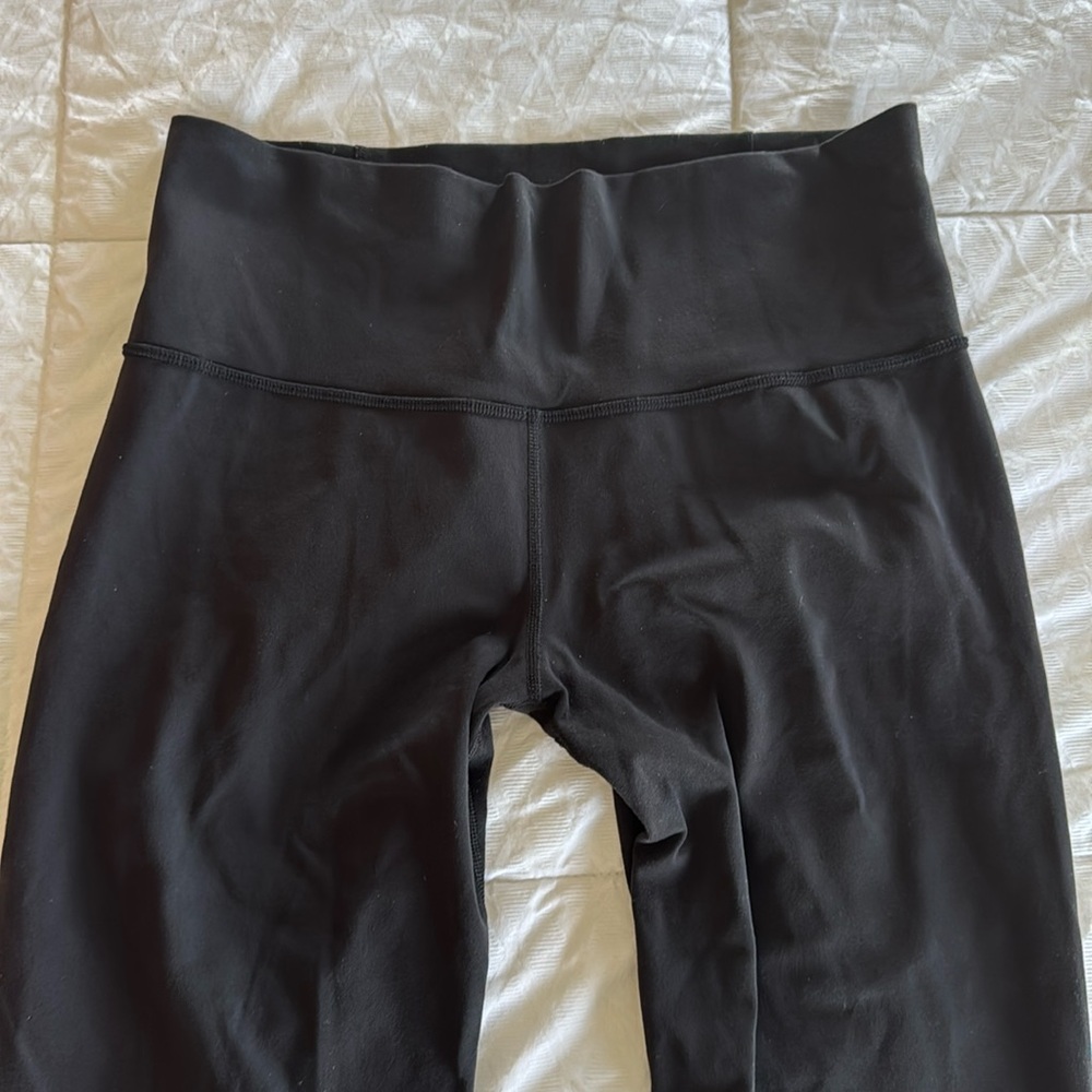 Lululemon sz 8 leggings. Long. Inseam 32”